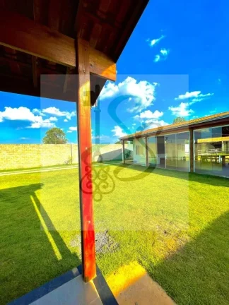 Imagem Venda de chácara no Balneário Riviera, Americana. 2 dormitórios, sala ampla , cozinha, lavanderia, banheiro, vaga de garagem, quadra, playground, pis