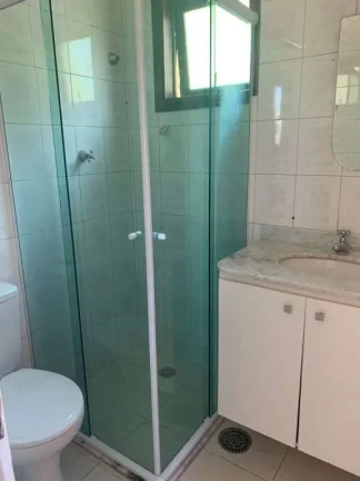 Imagem Casa em Condomínio com 3 quartos, 3 vagas, aceita financiamento.