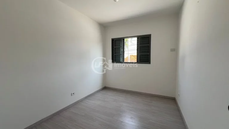Imagem Apartamento à venda em Campo Grande-MS, bairro Coronel Antonino: 3 quartos, 1 suíte, 2 salas, 1 banheiro, 1 vaga, 68,63 m².