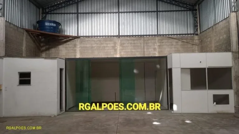 Imagem Galpão para Locação em DUQUE DE CAXIAS, PIONEIRA, 2 banheiros