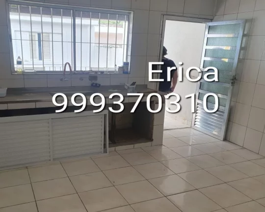 Imagem Casa 3 dormitórios, sala, cozinha, 1 vaga de garagem FL11