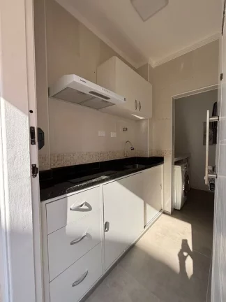 Imagem Apartamento 1 dormitório com closet, reformado na Aparecida, Santos