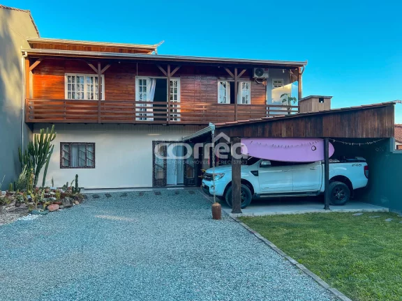 Imagem Sobrado | Costeira | Bal. Barra do Sul