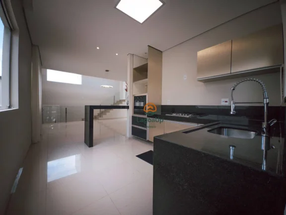Imagem Casa com 4 dormitórios à venda, 200 m² por R$ 1.690.000 - Joana Darc - Lagoa Santa/MG