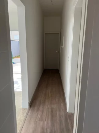 Imagem Oportunidade Linda Casa 3 Dorms sendo uma Suíte - Cond. Malibu