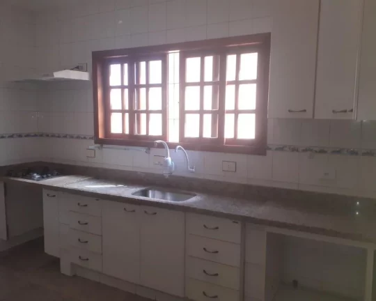 Imagem ótimo sobrado com 3 quartos e 3 suites FL26