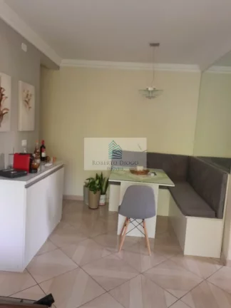 Imagem Apartamento à venda no Rio de Janeiro-RJ, bairro Camorim: 2 quartos, sala, banheiro, vaga de garagem. Aproveite!