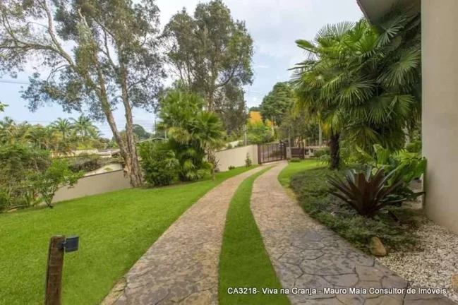 Imagem Cond. Jardim Mediterrâneo - Maravilhosa e impecável - 5 suítes + chalé hósp