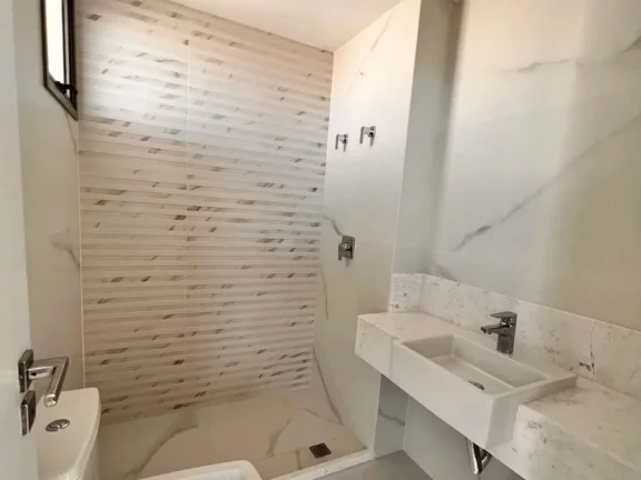 Imagem Apartamento composto por quatro suítes na Praia da Costa