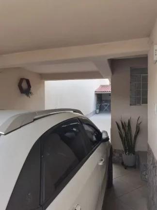Imagem Casa com 4 dormitórios à venda, 236 m² por R$ 699.000,00 - Vila Amorim - Suzano/SP