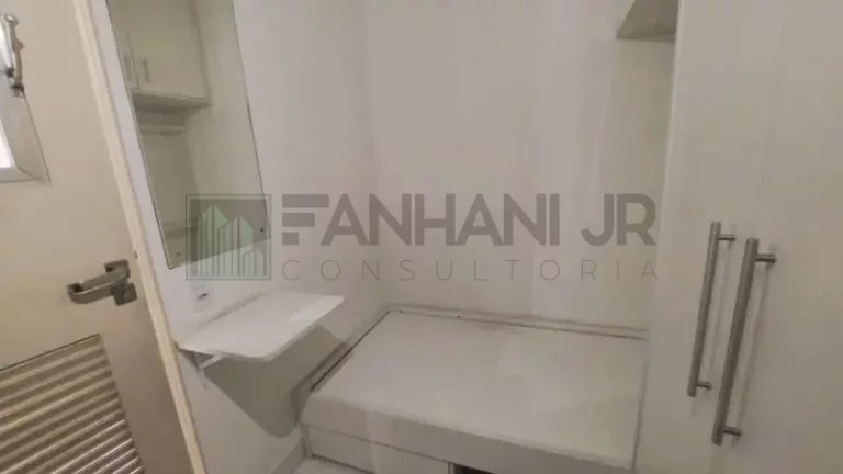 Imagem Imperdível oportunidade: Apartamento de 3 quartos no Jardim Paulista, São Paulo - SP, com 240m² e 2 vagas de garagem. Venha conferir!