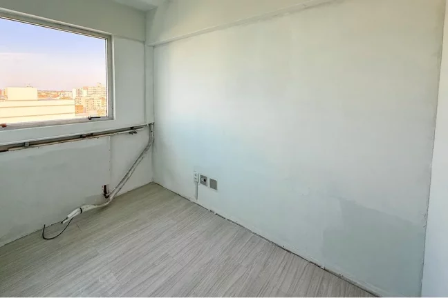 Imagem CQDJ 121 Sala 612651052-72 - Sala à venda no bairro Centro - Canoas/RS