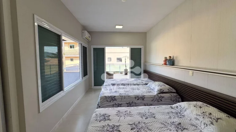 Imagem Casa com 5 dormitórios à venda, 283 m² por R$ 3.700.000,00 - Condomínio Lagoinha - Ubatuba/SP