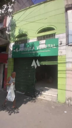 Imagem Loja Comercial Ampla no Centro de Santos Área total de 270m² Ótima localização em uma rua movimenta