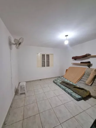 Imagem CHÁCARA COM AMPLA VARANDA NO JARDIM CANANEIA