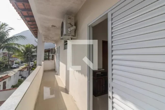 Imagem Casa à Venda - Vargem Pequena, 5 Quartos, 200 m2