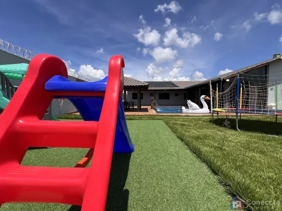 Imagem Chácara Santa Clara: Casa com Piscina Aquecida e 3 Quartos em Condomínio Fechado