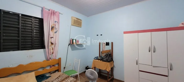 Imagem Imóvel à venda em Campo Grande-MS: Casa com 3 quartos, 2 salas, 2 banheiros e 3 vagas na Coronel Antonino!