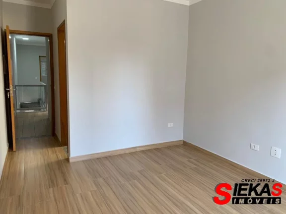 Imagem Imóvel para venda na Vila Santa Isabel, São Paulo-SP: 3 quartos, 1 suíte, 1 sala, 3 banheiros, 2 vagas de garagem.