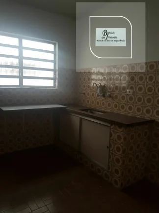 Imagem Casas térreas + armazém + terreno