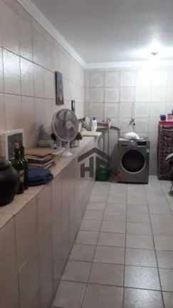 Imagem Casa com 3 Quartos em Dois Unidos, Recife