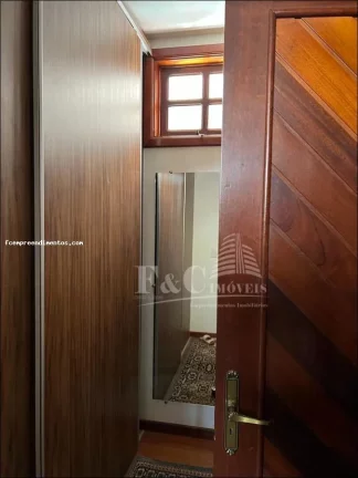 Imagem Casa para Venda em Iracemápolis, Centro, 3 dormitórios, 1 suíte, 2 banheiros, 4 vagas