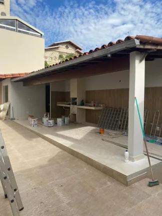 Casa para Venda em Belo Horizonte / MG no bairro Castelo