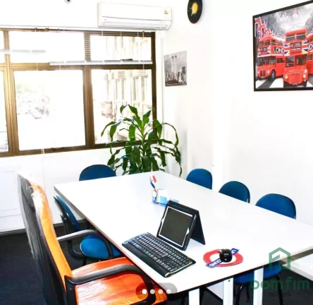 Imagem Conjunto comercial / sala para aluguel, Centro Histórico, Porto Alegre - CO2581