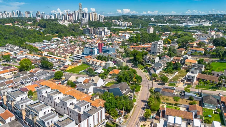 Imagem Terreno ZR-3 no Seminário