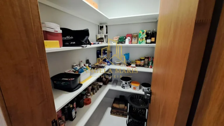 Imagem Casa Sobrado 4 dormitórios ( 4 Suítes) 4 vagas, Altos da Serra VI.