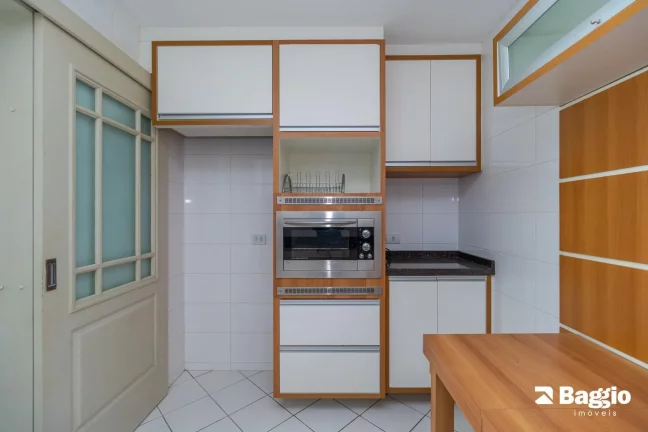 Imagem Apartamento de 3 quartos no Campo Comprido, Curitiba.