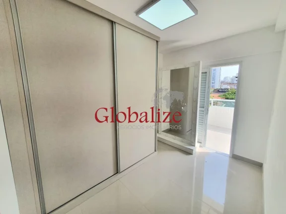 Imagem APARTAMENTO COM 2 DORMITÓRIOS, VAGA DEMARCADA NO BAIRRO DO EMBARÉ EM SANTOS POR R$ 787.000,00