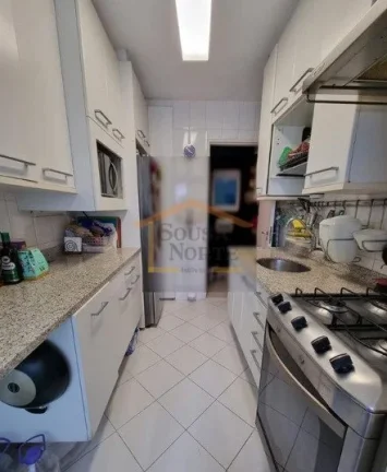 Imagem Apartamento com 82m², distribuído em 3 dormitórios, sendo 1 suíte, todos com armários. Possui s...
