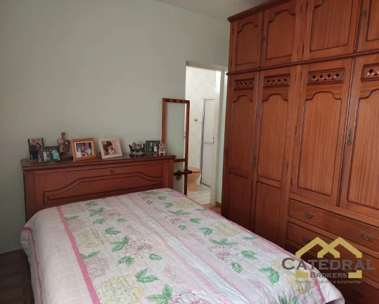 Imagem Casa térrea com 3 dormitórios à Venda por R$660.000,00 no bairro Pacaembu Jundiaí/SP