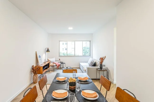 Imagem Apartamento 94M², 3Q, 2 Banheiros, 1 Vaga, Banheiro de Serviço, Armários.