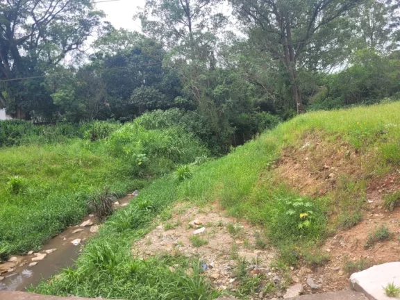 Imagem Terreno à venda, 2055 m² por R$ 330.000,00 - Ferraz de Vasconcelos - Ferraz de Vasconcelos/SP
