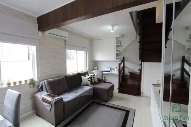 Imagem Apto duplex de 02 dorm. na Rua dos Andradas, Centro Histórico, Porto Alegre/RS.