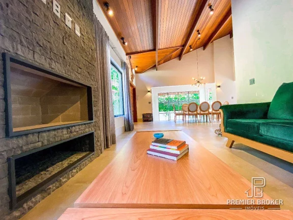 Imagem Casa à venda, 260 m² por R$ 3.300.000,00 - Comary - Teresópolis/RJ