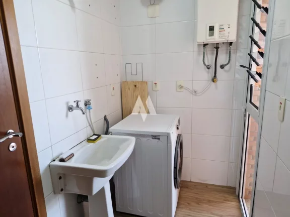 Imagem Apartamento à VENDA, com serviço de Flat e vista mar no coração do Gonzaga
