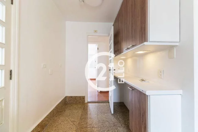 Imagem Cobertura com 3 dormitórios, 240 m² - Itaim