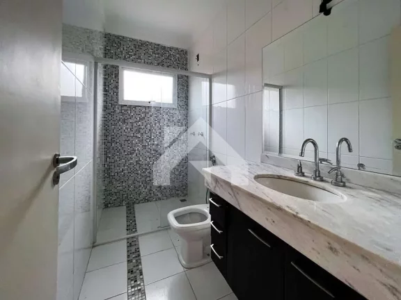 Imagem Casa de Condomínio em Chácara Santa Lúcia - Carapicuíba
