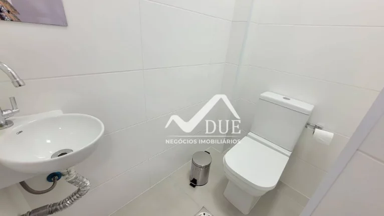 Imagem Apartamento com 2 dormitórios à venda, 103 m² por R$ 885.000,00 - Gonzaga - Santos/SP