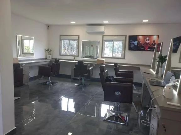 Imagem Casa Mista em Perdizes - 600M², 4 Dorms, 2 Vestiários, 7 Banheiros, 4 Vagas