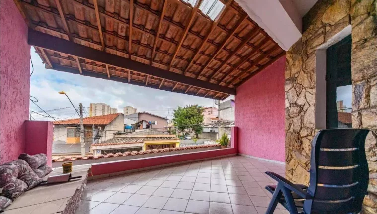 Imagem Sobrado com 3 dormitórios para alugar, 280 m² por R$ 3.350/mês - Vila Curuçá - Santo André/SP