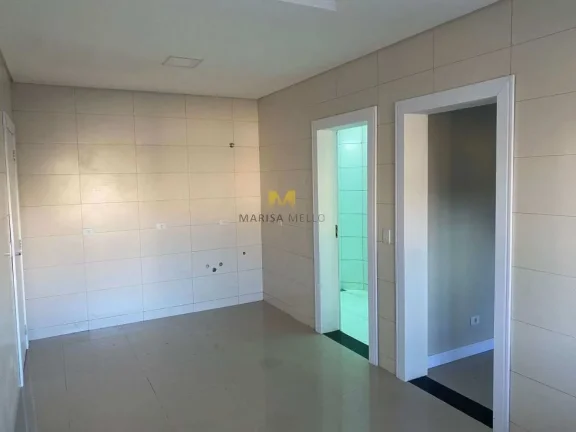 Imagem Maravilhosa Casa Triplex à venda com 3 quartos 1 suíte , Espaço Gourmet, 210m2 ,3 quadras do Centro de Piraquara,Bairro Araçatuba