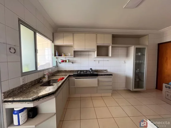 Imagem Apartamento para Aluguel no Centro de Patos de Minas – 3 Quartos e Suíte | Rua Eufrásio