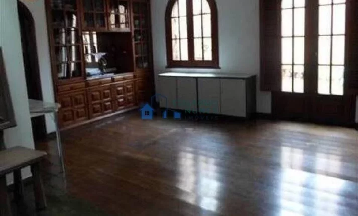 Imagem Casa ampla, arejada, confortável e muito conservada no Santa Lucia!