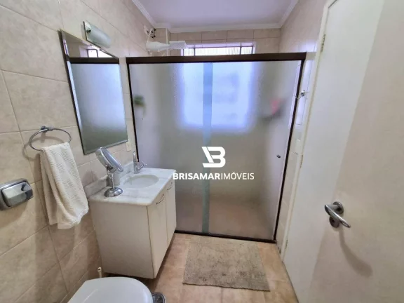 Imagem PITANGUEIRAS- LOCAL NOBRE , AMPLO APARTAMENTO CLARO E AREJADO , GARAGEM NO PRÉDIO.