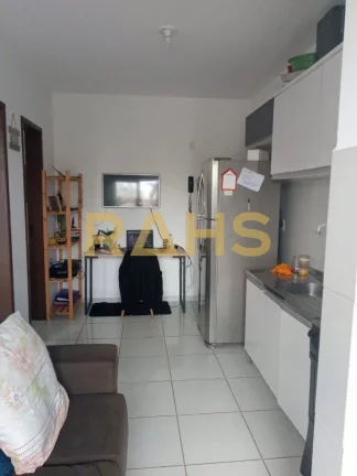 Imagem Apartamento de 1 Quarto a venda no Bairro Santo Antônio. Conta com uma vaga de garagem. Baixo custo...