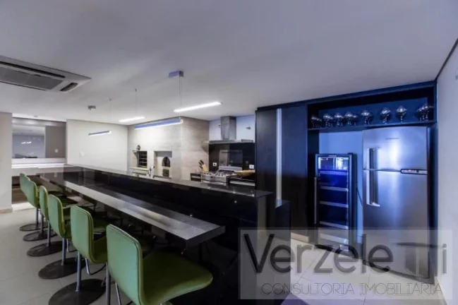 Imagem Frente ao Mar para Venda em Balneário Camboriú / SC no bairro Centro